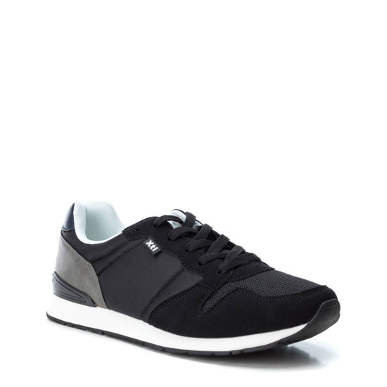 ZAPATILLA DE HOMBRE XTI BASIC 03405504