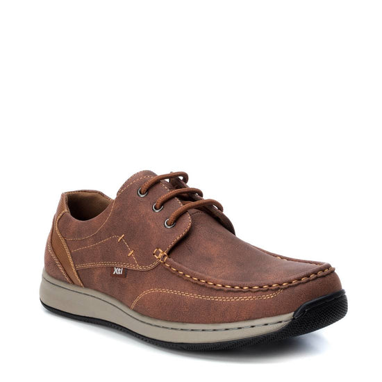 ZAPATO DE HOMBRE XTI BASIC 03419702