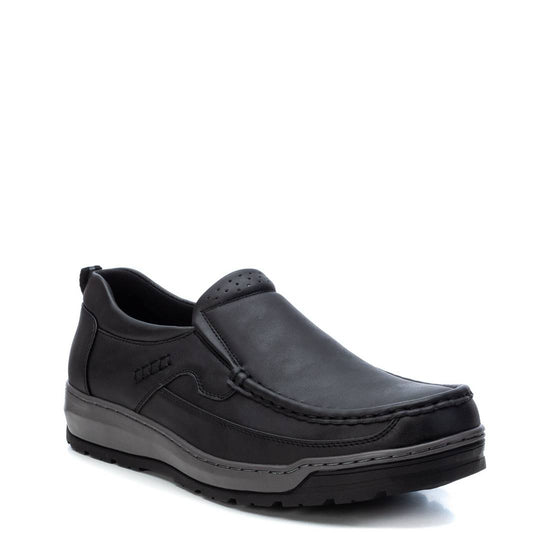 ZAPATO DE HOMBRE XTI BASIC 03433401