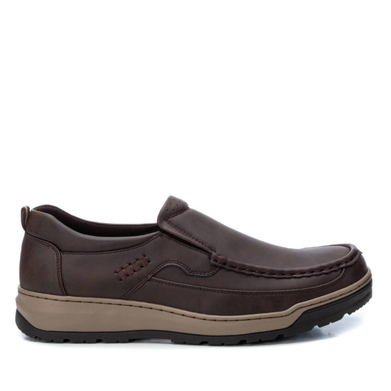 ZAPATO DE HOMBRE XTI BASIC 03433402