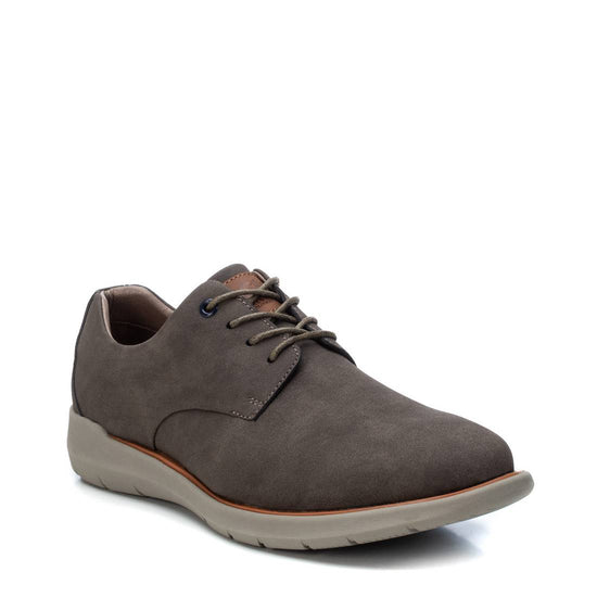 ZAPATILLA DE HOMBRE XTI BASIC 03434001