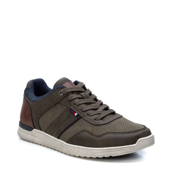 ZAPATILLA DE HOMBRE XTI BASIC 03443302