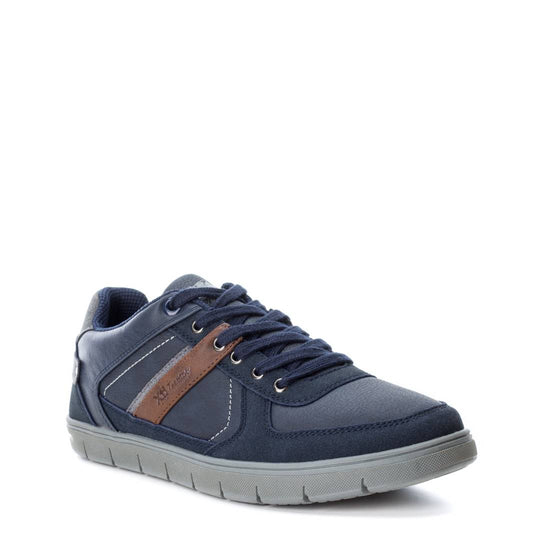 ZAPATILLA DE HOMBRE XTI BASIC 03444301