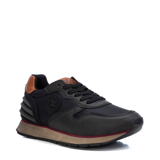 ZAPATILLA DE HOMBRE XTI 04302501