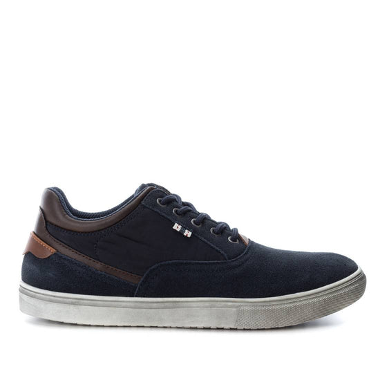 ZAPATILLA DE HOMBRE XTI BASIC 04708203