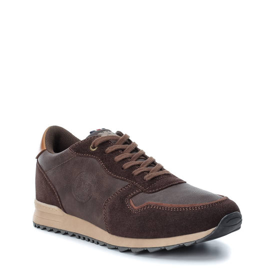 ZAPATILLA DE HOMBRE XTI BASIC 04708502