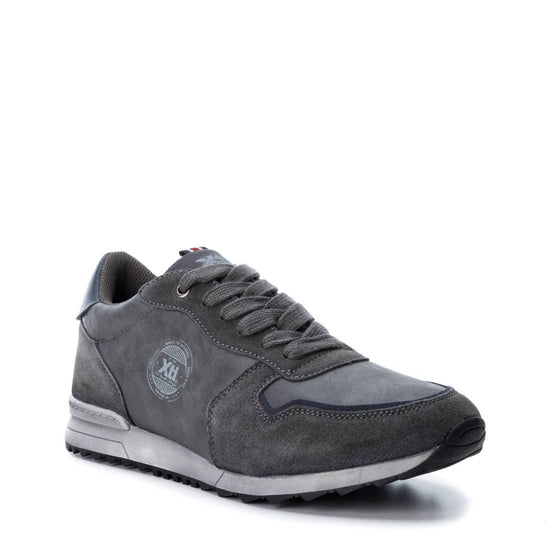 ZAPATILLA DE HOMBRE XTI BASIC 04708504